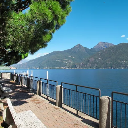 Piazza San Giuseppe-9 By Interhome Apartamento