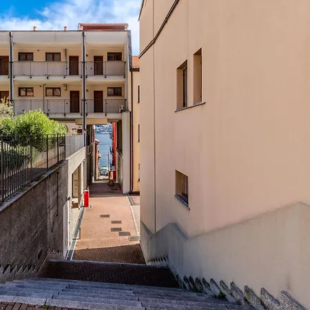 Piazza San Giuseppe-9 By Interhome Apartment