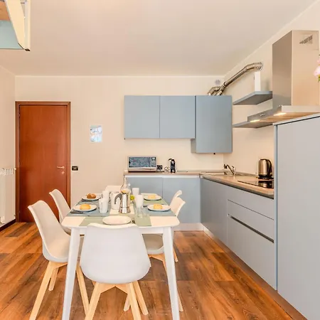 Piazza San Giuseppe-9 By Interhome Apartment Acquaseria